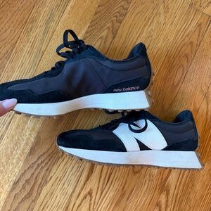 New Balance 327, black, size 8.5